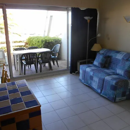 Apartment Port Camargue, 2 Pieces, 6 Personnes - Fr-1-414-1 Le Grau-du-Roi